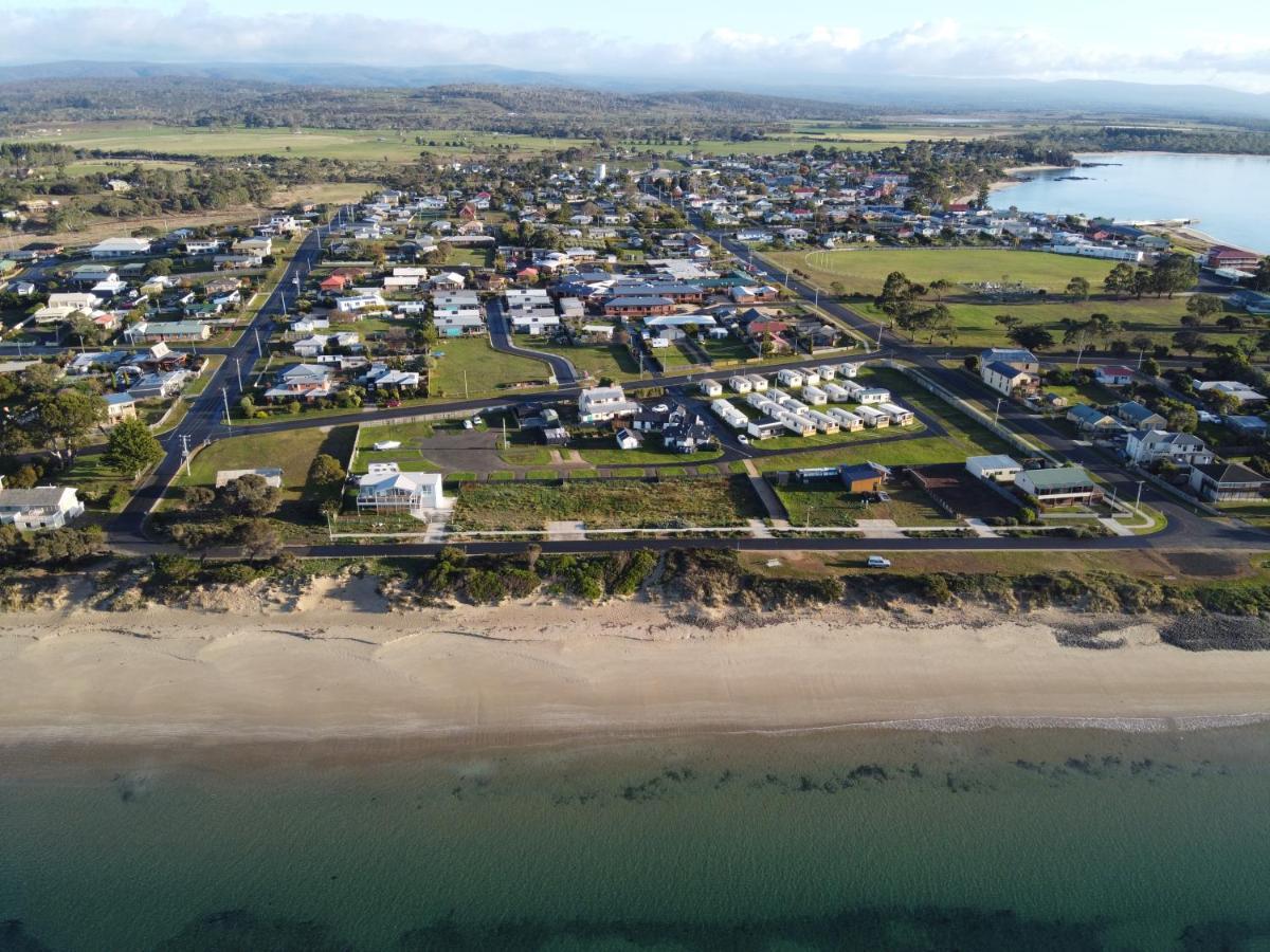 Tasmania 3* Swansea